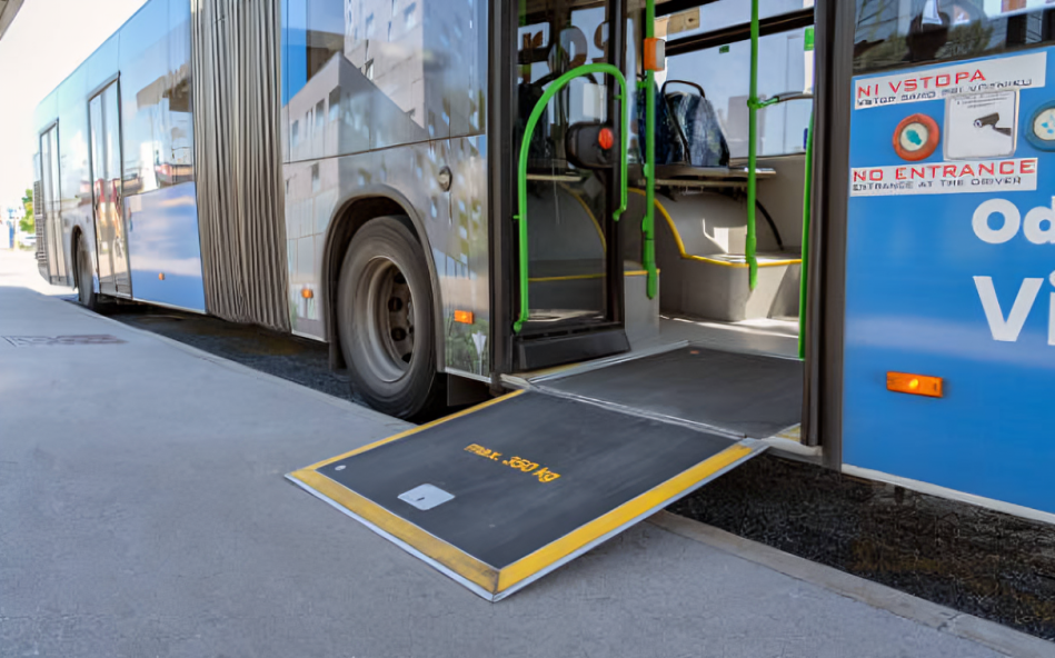 Wie Kommen Rollstuhlfahrer In Den Bus